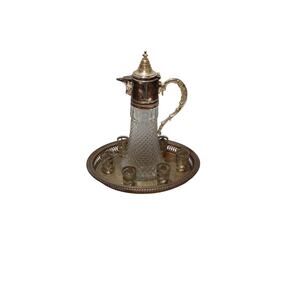 30s or 60s claret bottle